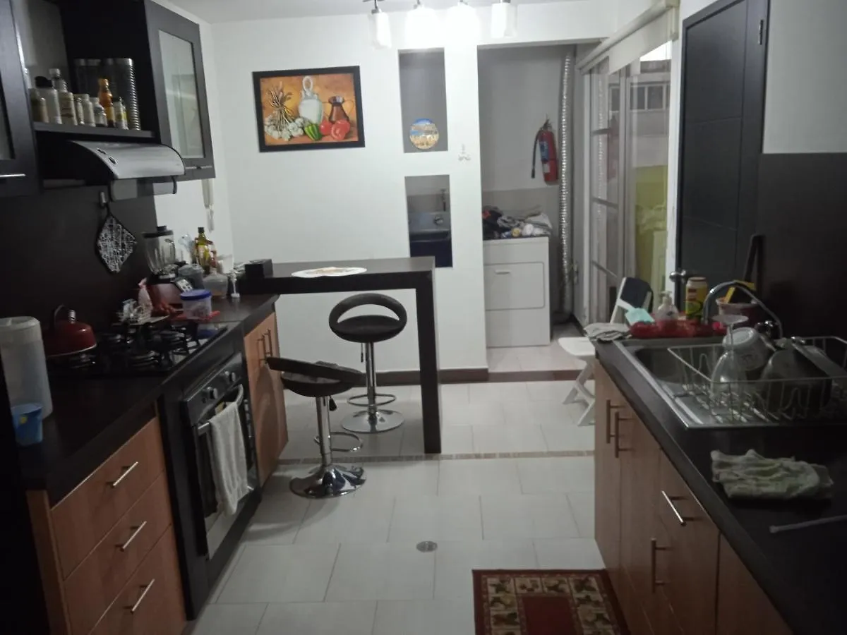 Conjunto Residencial Privado Jardines De San Luis Appartement Quito Accommodatie bij particulieren